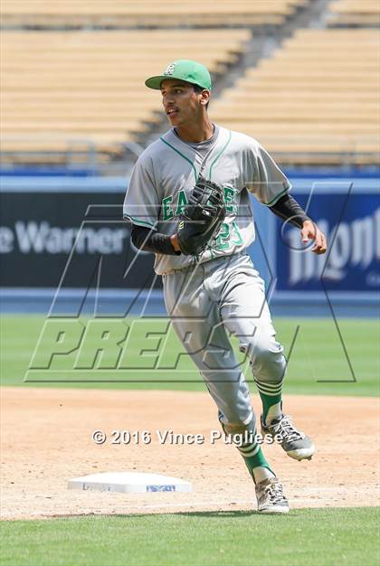Thumbnail 3 in Eagle Rock vs. Franklin (L.A. City Section D2 Final) photogallery.