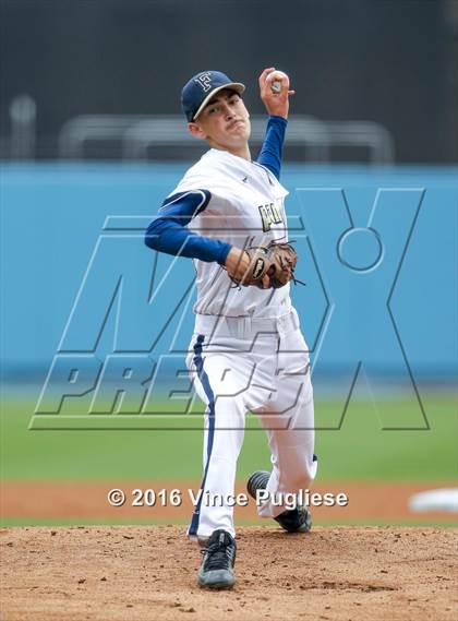 Thumbnail 2 in Eagle Rock vs. Franklin (L.A. City Section D2 Final) photogallery.