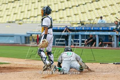 Thumbnail 2 in Eagle Rock vs. Franklin (L.A. City Section D2 Final) photogallery.