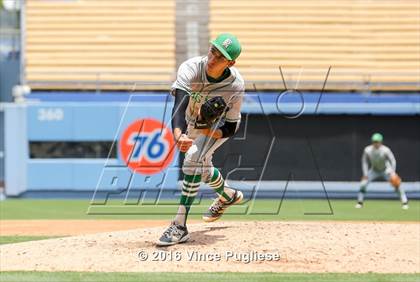 Thumbnail 1 in Eagle Rock vs. Franklin (L.A. City Section D2 Final) photogallery.