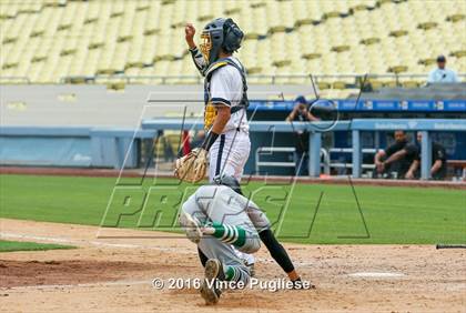 Thumbnail 1 in Eagle Rock vs. Franklin (L.A. City Section D2 Final) photogallery.