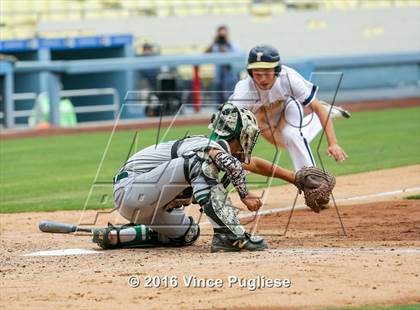 Thumbnail 1 in Eagle Rock vs. Franklin (L.A. City Section D2 Final) photogallery.