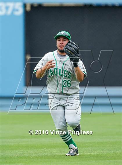 Thumbnail 2 in Eagle Rock vs. Franklin (L.A. City Section D2 Final) photogallery.