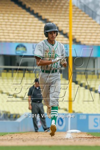 Thumbnail 2 in Eagle Rock vs. Franklin (L.A. City Section D2 Final) photogallery.