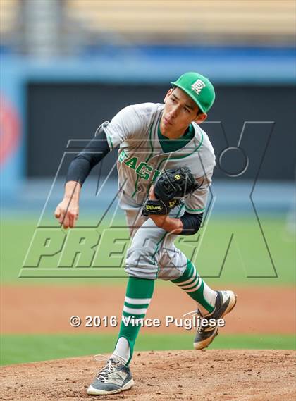Thumbnail 2 in Eagle Rock vs. Franklin (L.A. City Section D2 Final) photogallery.