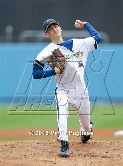 Thumbnail 2 in Eagle Rock vs. Franklin (L.A. City Section D2 Final) photogallery.