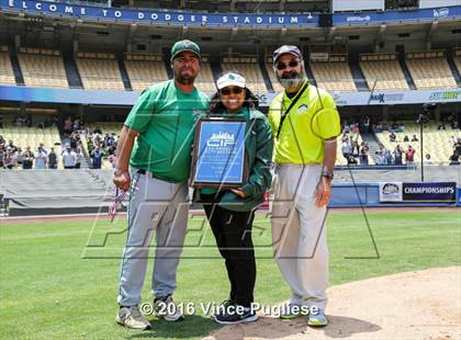 Thumbnail 1 in Eagle Rock vs. Franklin (L.A. City Section D2 Final) photogallery.