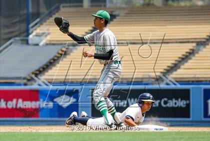 Thumbnail 2 in Eagle Rock vs. Franklin (L.A. City Section D2 Final) photogallery.