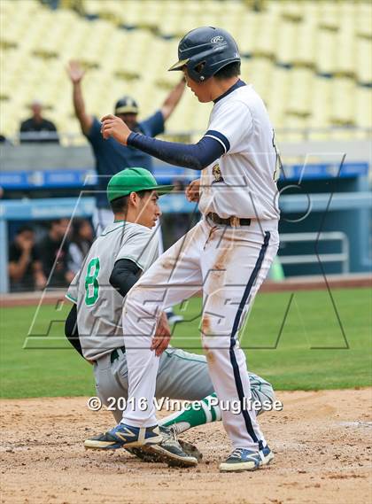 Thumbnail 3 in Eagle Rock vs. Franklin (L.A. City Section D2 Final) photogallery.