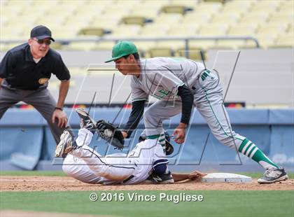 Thumbnail 1 in Eagle Rock vs. Franklin (L.A. City Section D2 Final) photogallery.
