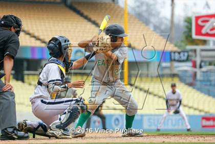 Thumbnail 1 in Eagle Rock vs. Franklin (L.A. City Section D2 Final) photogallery.