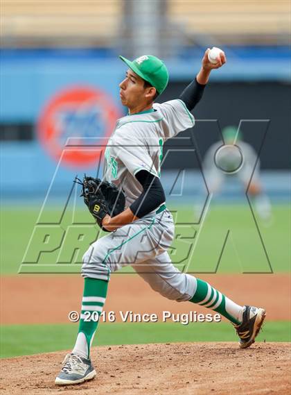 Thumbnail 3 in Eagle Rock vs. Franklin (L.A. City Section D2 Final) photogallery.