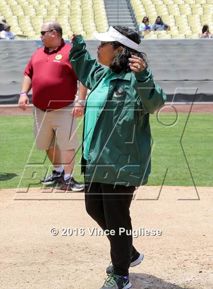 Thumbnail 2 in Eagle Rock vs. Franklin (L.A. City Section D2 Final) photogallery.