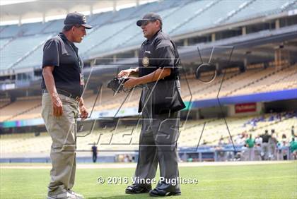 Thumbnail 3 in Eagle Rock vs. Franklin (L.A. City Section D2 Final) photogallery.
