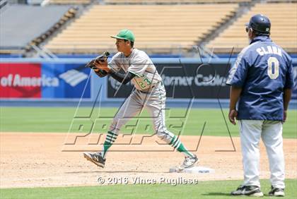 Thumbnail 2 in Eagle Rock vs. Franklin (L.A. City Section D2 Final) photogallery.