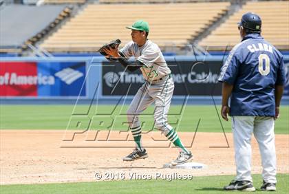 Thumbnail 1 in Eagle Rock vs. Franklin (L.A. City Section D2 Final) photogallery.