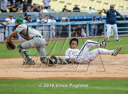 Thumbnail 1 in Eagle Rock vs. Franklin (L.A. City Section D2 Final) photogallery.