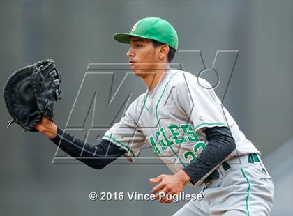 Thumbnail 1 in Eagle Rock vs. Franklin (L.A. City Section D2 Final) photogallery.