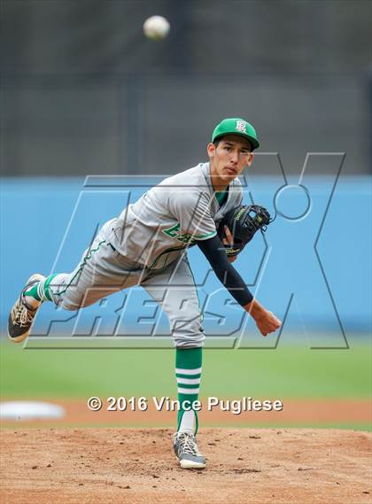 Thumbnail 2 in Eagle Rock vs. Franklin (L.A. City Section D2 Final) photogallery.