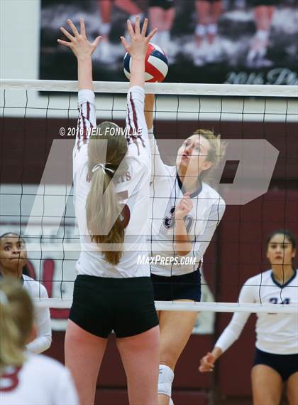 Thumbnail 1 in Allen @ Plano photogallery.