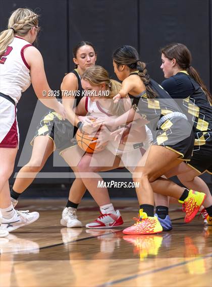 Thumbnail 2 in Fayetteville @ Shelby County photogallery.