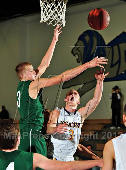 Thumbnail 1 in Sunnyslope vs. Issaquah (MaxPreps Holiday Classic) photogallery.