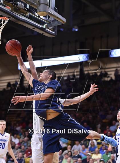 Thumbnail 3 in Longmont vs. Valor Christian (CHSAA 4A Semifinal) photogallery.