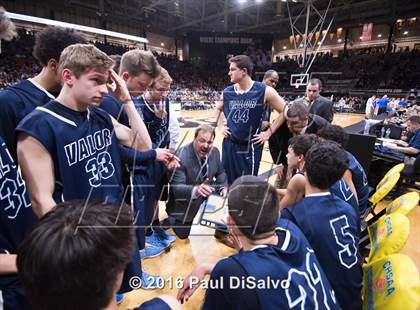 Thumbnail 2 in Longmont vs. Valor Christian (CHSAA 4A Semifinal) photogallery.