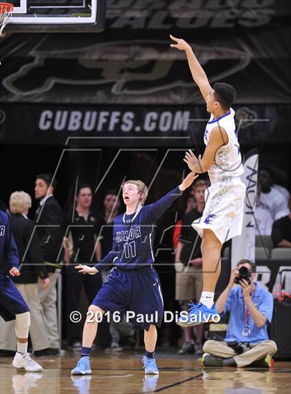 Thumbnail 1 in Longmont vs. Valor Christian (CHSAA 4A Semifinal) photogallery.