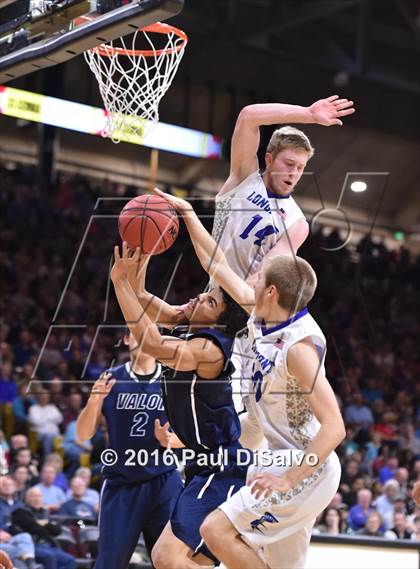 Thumbnail 3 in Longmont vs. Valor Christian (CHSAA 4A Semifinal) photogallery.