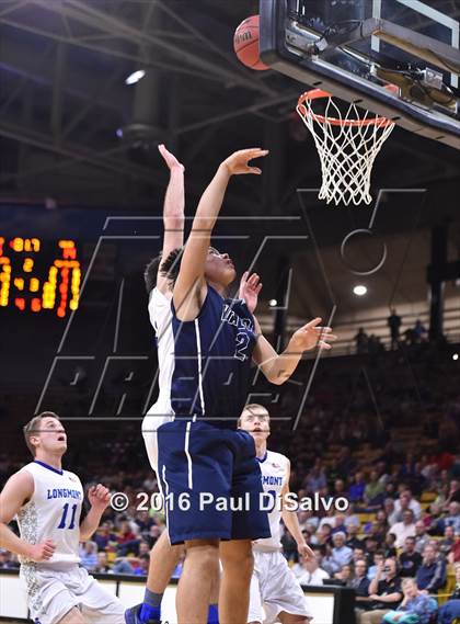 Thumbnail 2 in Longmont vs. Valor Christian (CHSAA 4A Semifinal) photogallery.