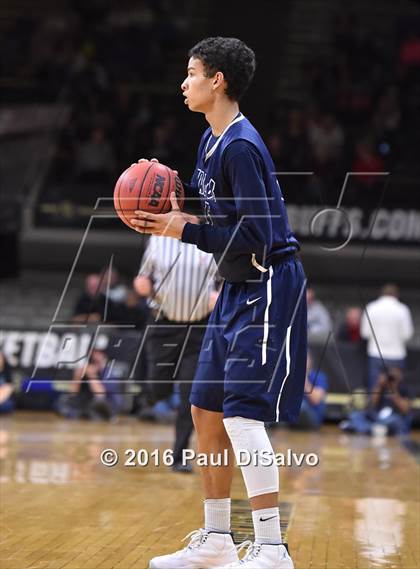 Thumbnail 2 in Longmont vs. Valor Christian (CHSAA 4A Semifinal) photogallery.