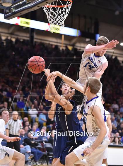 Thumbnail 1 in Longmont vs. Valor Christian (CHSAA 4A Semifinal) photogallery.