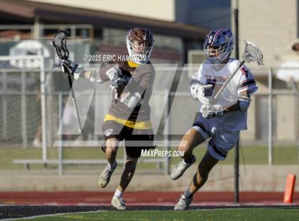 Thumbnail 3 in Crespi @ Palos Verdes photogallery.