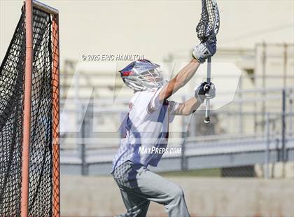 Thumbnail 3 in Crespi @ Palos Verdes photogallery.