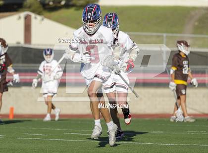 Thumbnail 2 in Crespi @ Palos Verdes photogallery.