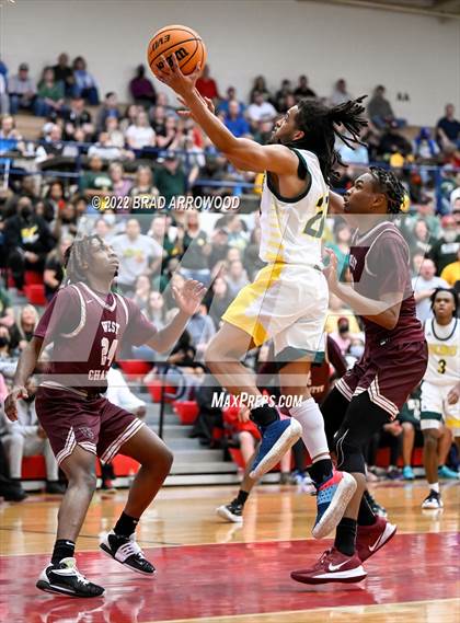 Thumbnail 2 in Central Cabarrus vs. West Charlotte (NCHSAA 3A Western Regional Final) photogallery.