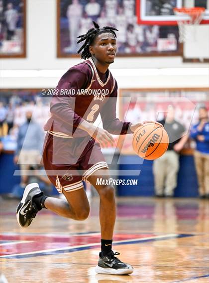 Thumbnail 1 in Central Cabarrus vs. West Charlotte (NCHSAA 3A Western Regional Final) photogallery.