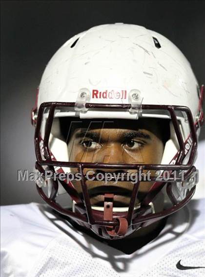 Thumbnail 1 in Sweet Home vs. Aquinas (NYSPHSAA Class A Quarterfinal) photogallery.