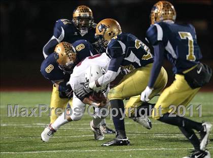 Thumbnail 2 in Sweet Home vs. Aquinas (NYSPHSAA Class A Quarterfinal) photogallery.