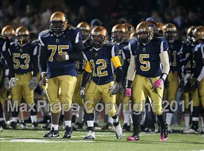 Thumbnail 3 in Sweet Home vs. Aquinas (NYSPHSAA Class A Quarterfinal) photogallery.