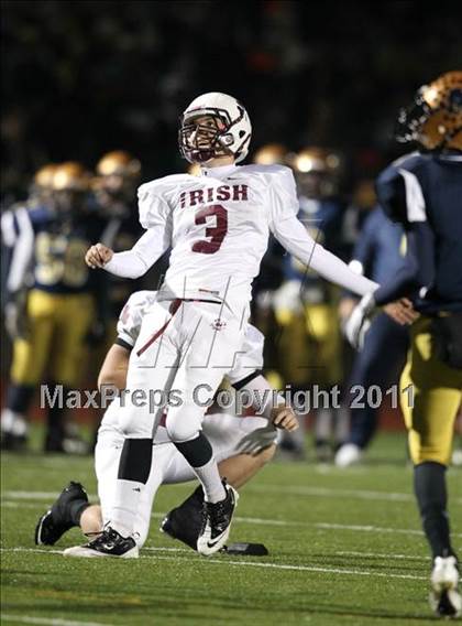 Thumbnail 1 in Sweet Home vs. Aquinas (NYSPHSAA Class A Quarterfinal) photogallery.