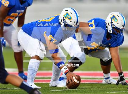 Thumbnail 1 in Glenn @ Pflugerville photogallery.