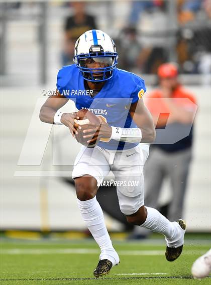 Thumbnail 1 in Glenn @ Pflugerville photogallery.