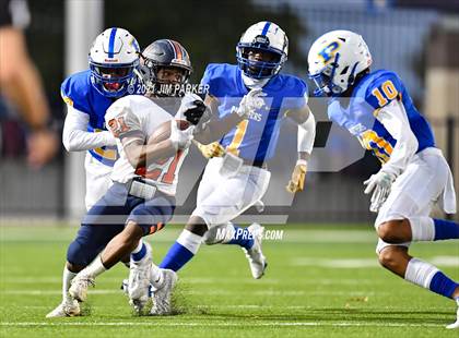Thumbnail 2 in Glenn @ Pflugerville photogallery.