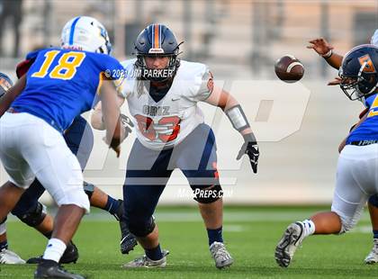 Thumbnail 1 in Glenn @ Pflugerville photogallery.