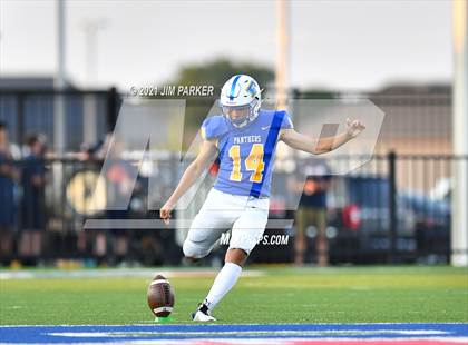 Thumbnail 1 in Glenn @ Pflugerville photogallery.