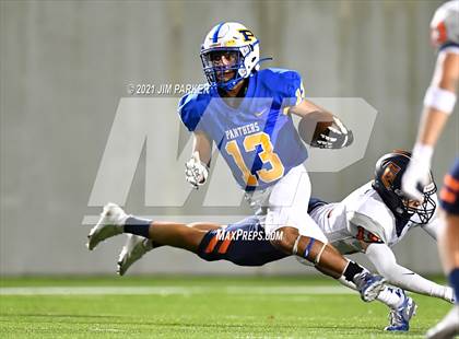 Thumbnail 1 in Glenn @ Pflugerville photogallery.