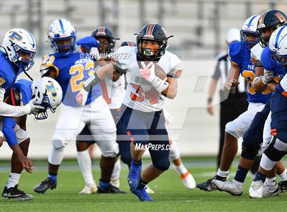 Thumbnail 1 in Glenn @ Pflugerville photogallery.