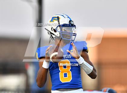 Thumbnail 2 in Glenn @ Pflugerville photogallery.